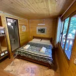 Guri I Lekes Maison d'hôtes 3*