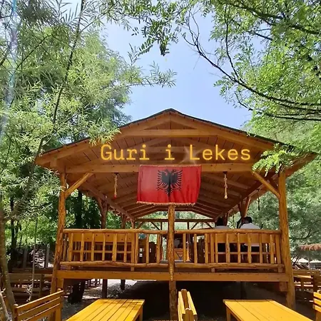 Guri I Lekes 3*