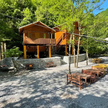 בית הארחה Guri I Lekes 3*