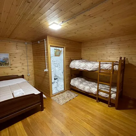 Guri I Lekes Konukevi Moll' e Shoshit