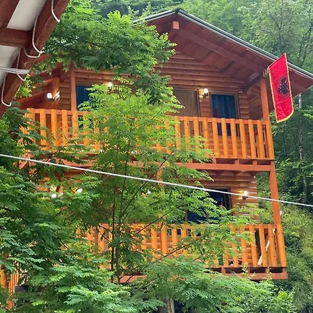 Guri I Lekes Guest house