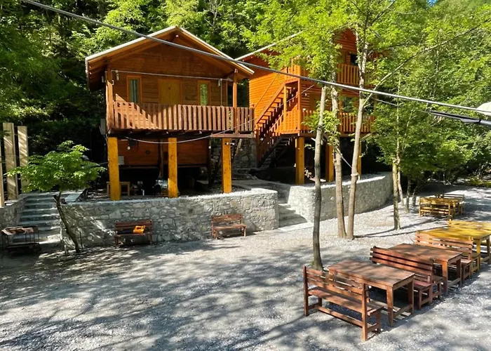 بيت ضيافة Guri I Lekes 3*